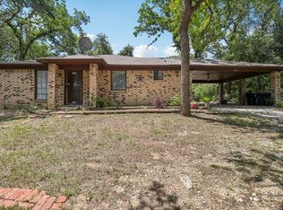 5624 Midway Rd, Weatherford, TX 76085