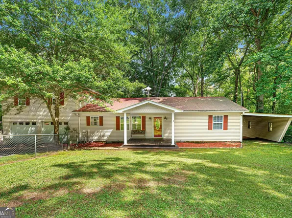 465 Water Oak Dell Dr, Lavonia, GA 30553