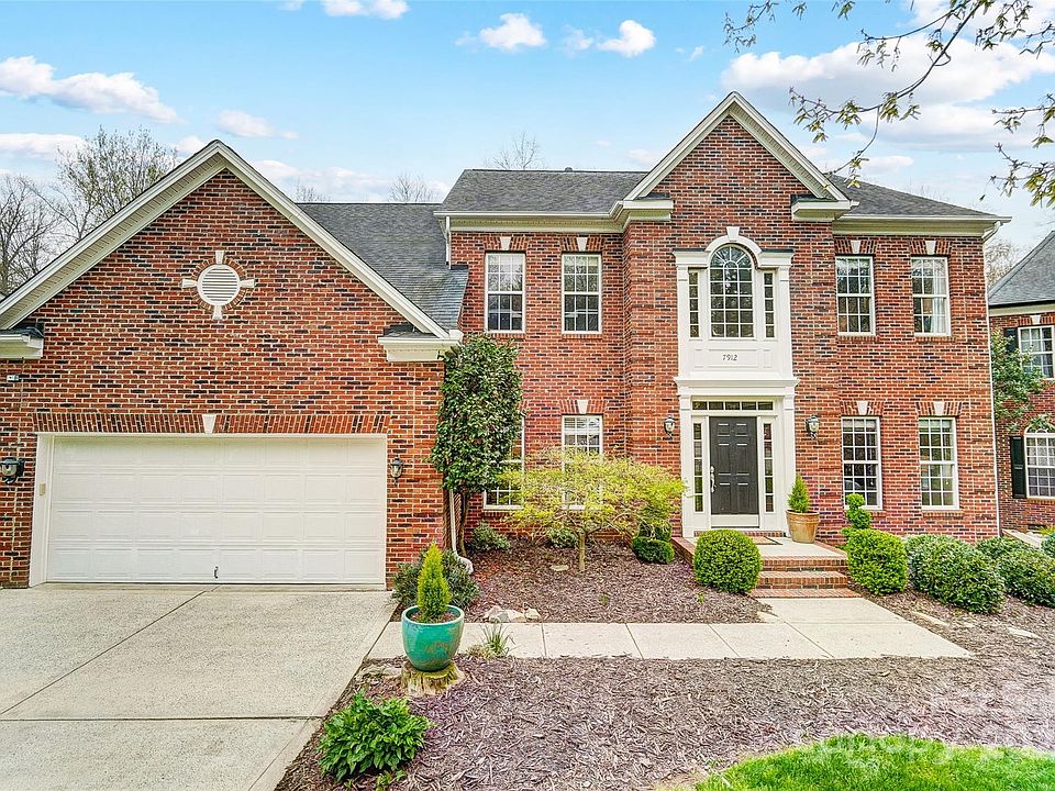 1st image of 7912 Wilby Hollow Dr