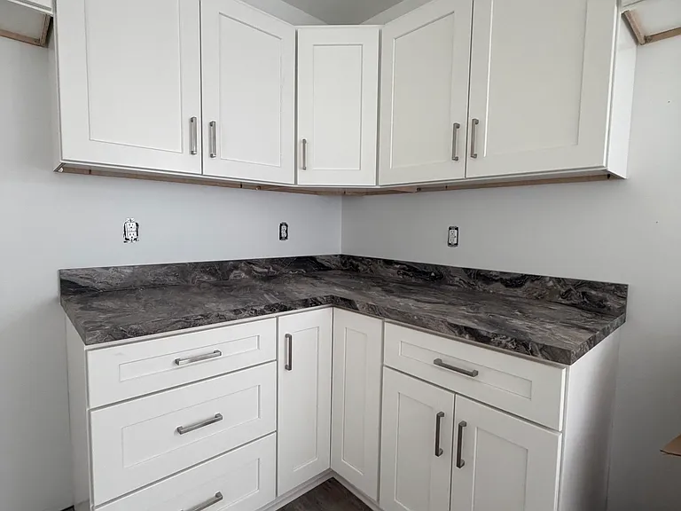 121 Westover Dr — Photo 10