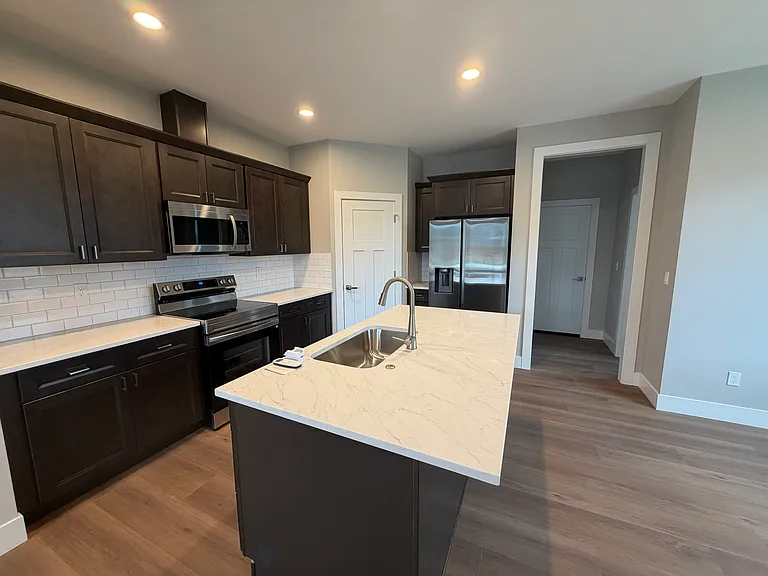 4003 SW Royal Ave — Photo 9