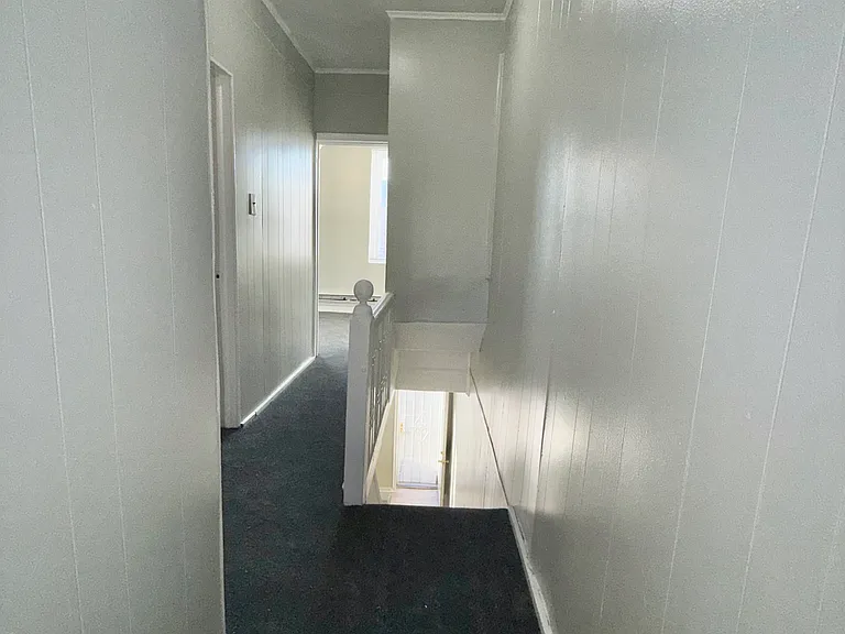 247 E Mayfield St — Photo 13