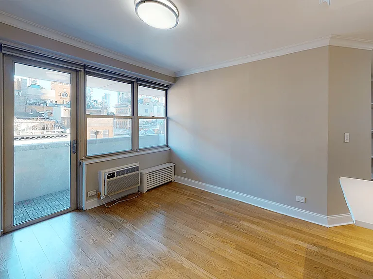40 Harrison St #407J — Photo 3