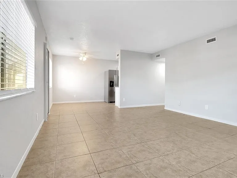 4635 Bayshore Dr #P4 — Photo 6