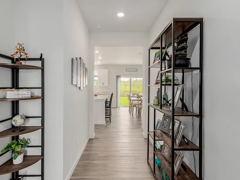 870 Mosquito Ct — Photo 3