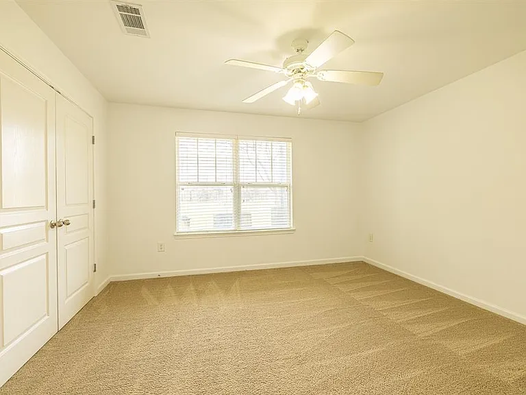 1725 Harvey Mitchell Pkwy S #1613 — Photo 16