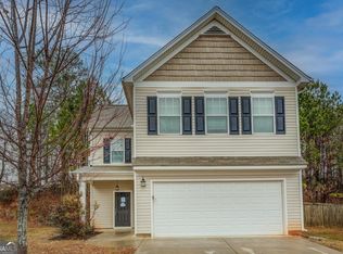 903 Lobdale Falls Dr, Lawrenceville, GA