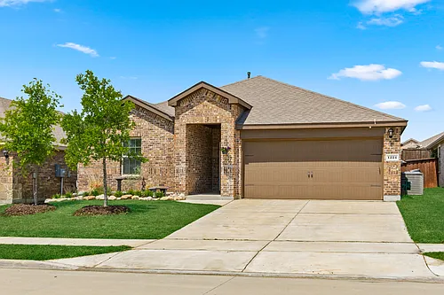 1224 Hutchings Ct Photo 1
