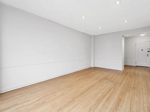 3rd image of 34-21 78th St #6G