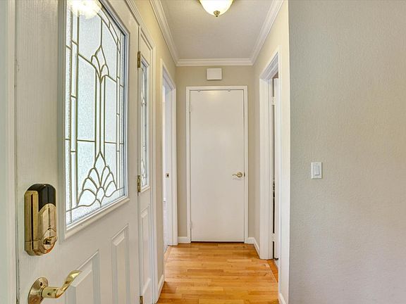 2nd image of 6298 Blauer Ln