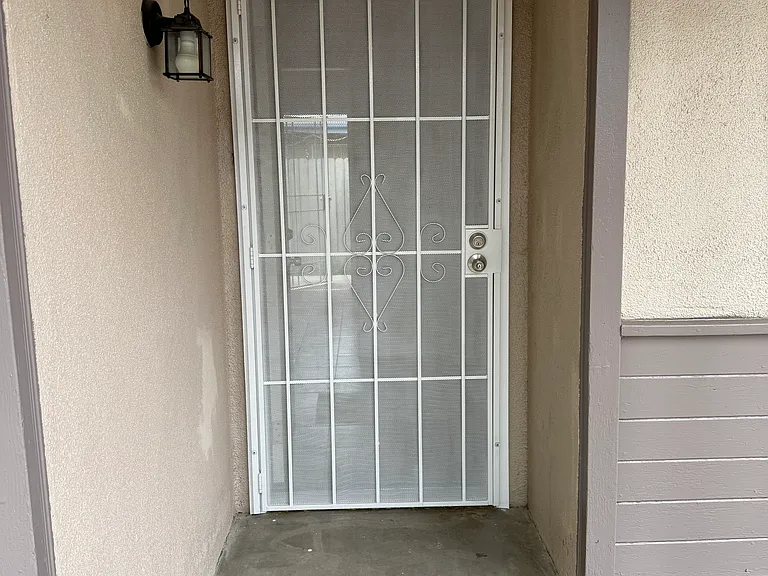 41541 Marine Dr — Photo 15