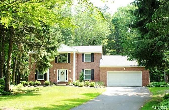 1st image of 101 Tanglewood Dr W