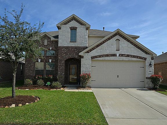 3rd image of 15334 Benson Landing Dr