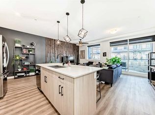 55 W Lucas Way NW #2103, Calgary, AB T3P1M3