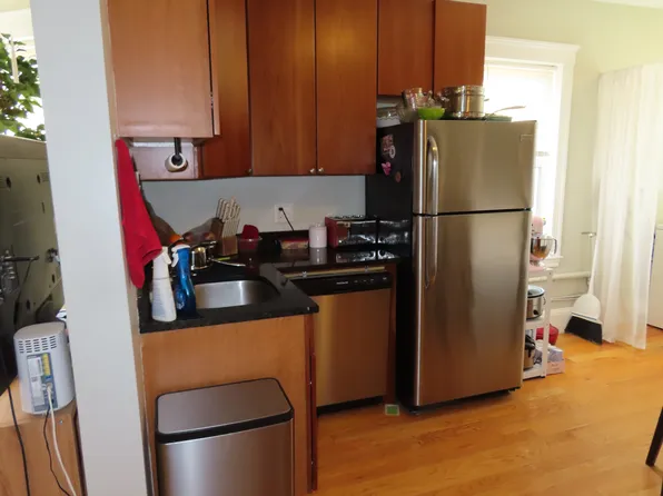 247 Boston St #3, Dorchester, MA 02125