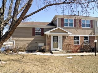414 Ashwood Ct, Vernon Hills, IL