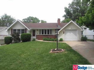 4614 Grover St, Omaha, NE 68106