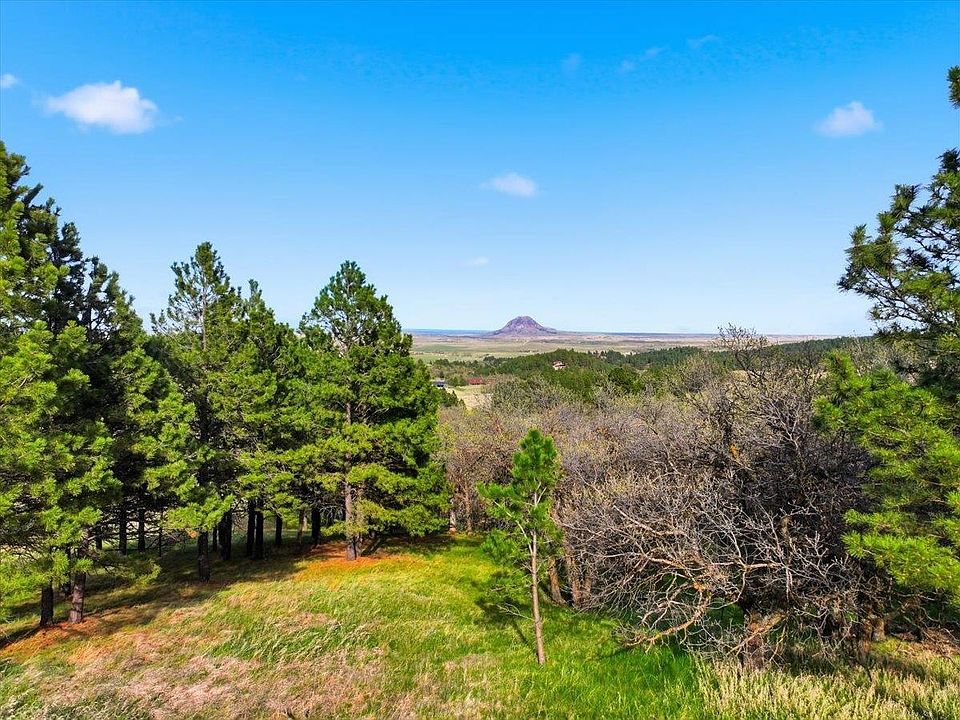1st image of 7 Prairie View Loop