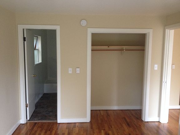 5th image of 610 Highland Dr APT 4