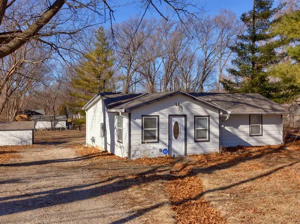 4302 SE 16th St, Des Moines, IA 50320