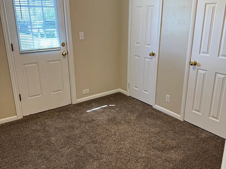 5193 S 4700 W — Photo 18