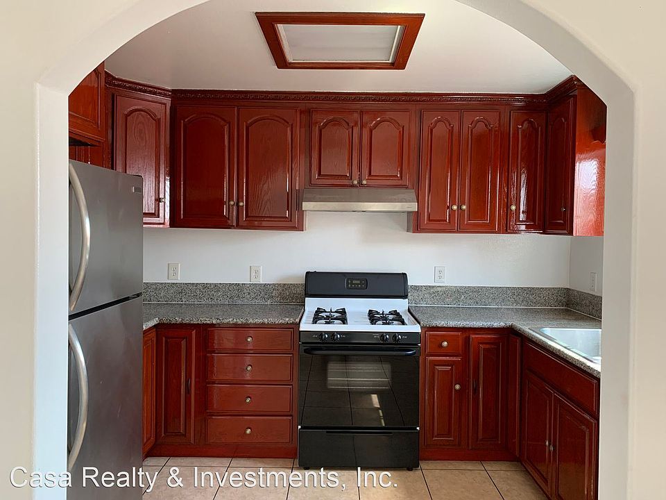 Willowbrook Triplex 1302 S Willowbrook Ave Compton CA Zillow