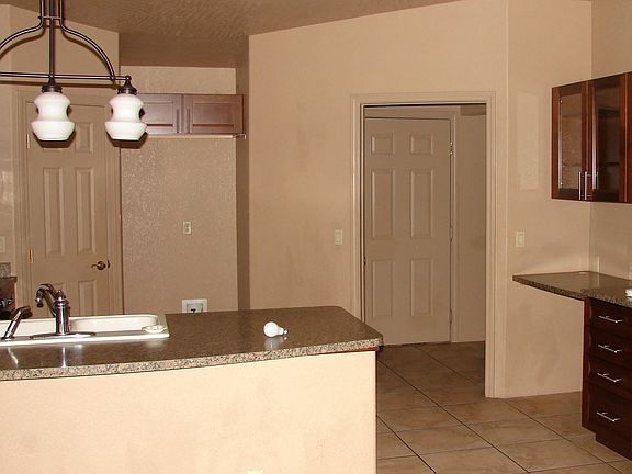 5th image of 4752 E Comanche Dr
