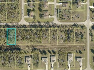 461 Woodman Dr, Lehigh Acres, FL 33972