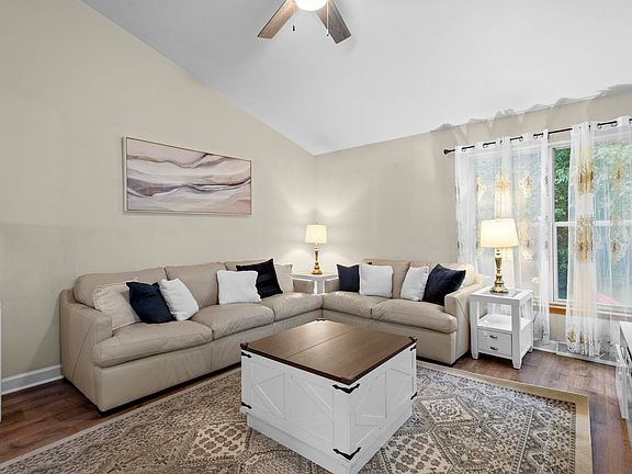 4th image of 5157 Ridge Oak Dr