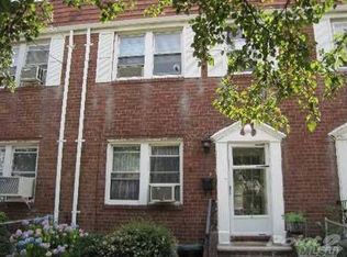 4686 Hollis Court Blvd, Flushing, NY 11358