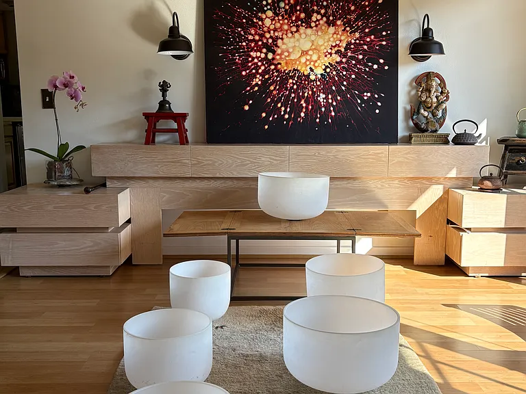 sound bathing space