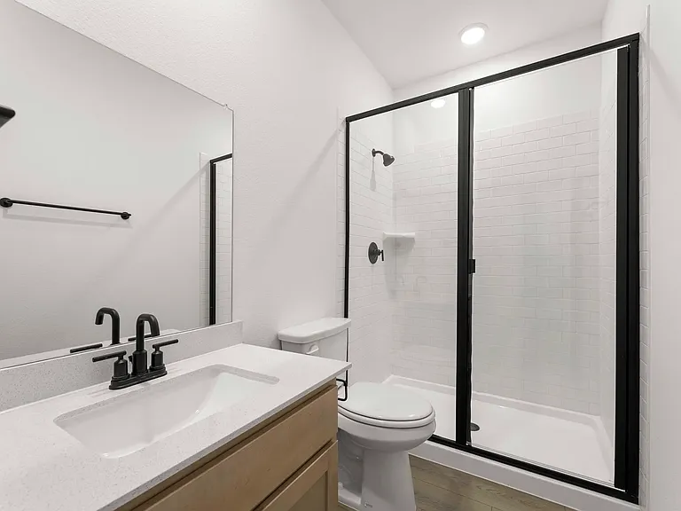 1215 Daybreak Dr — Photo 11