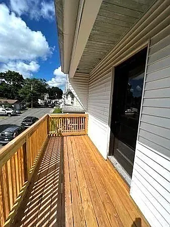 9 Castle St #B — Photo 8