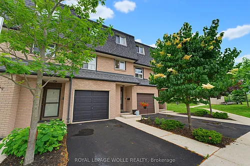 138 Blackhorne Dr #4 Photo 1 138 Blackhorne Dr #4 Photo 1