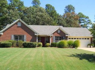 106 Forest Ridge Dr, Oxford, MS 38655