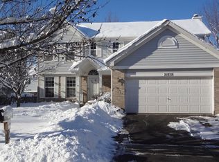 21852 W Knollwood Dr, Plainfield, IL 60544