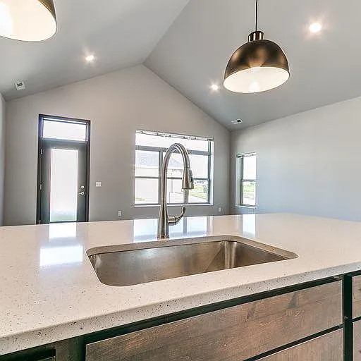 Large Basin Sink