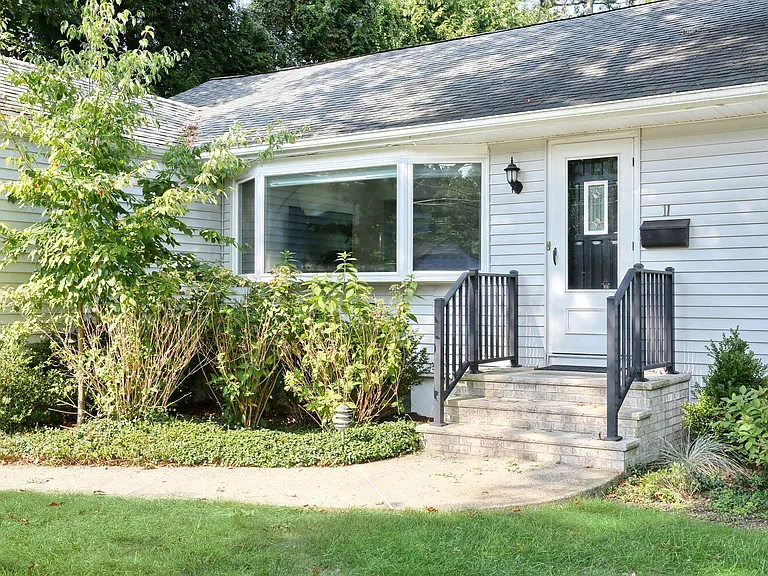 11 Evans Rd — Photo 19