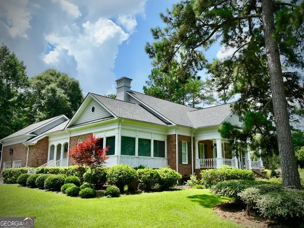 106 Parks Rdg, Dublin, GA 31021