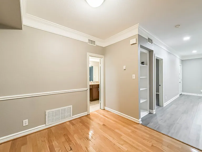 2700 Revere St #127 — Photo 18