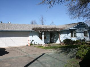 2217 Roberts Rd, Medford, OR 97504