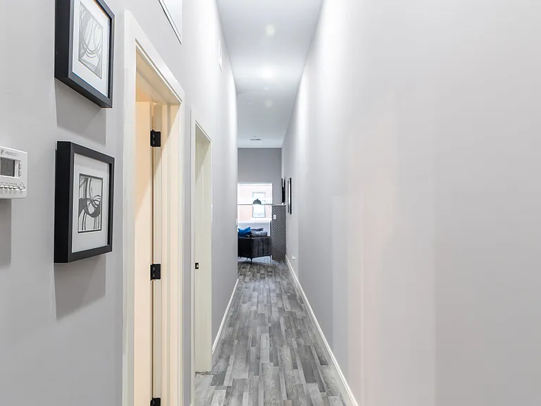 The Residence at 1000 Elm — Photo 96