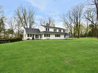 1 Copper Beech Ln, Scarsdale, NY 10583