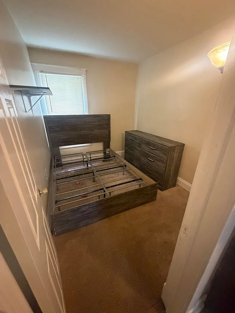 11 Lancaster Street — Photo 3