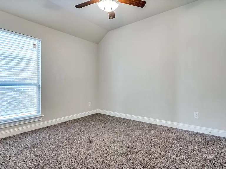 16308 E Harwood Dr — Photo 17
