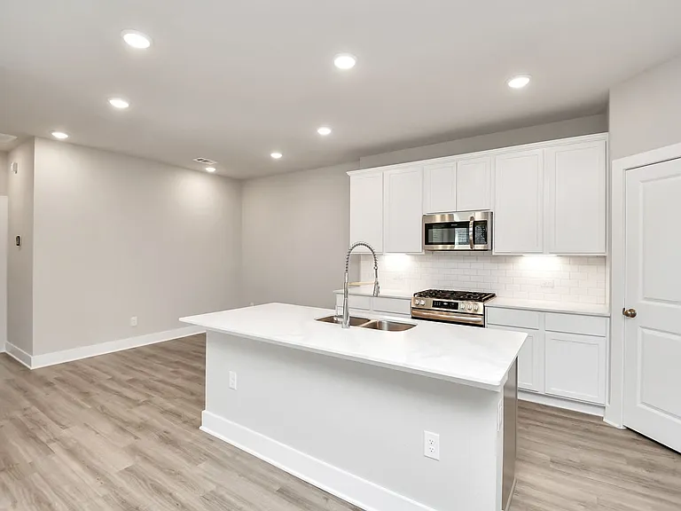 21026 Bay Village Dr #A — Photo 22