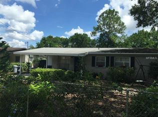 8603 Chinaberry Dr, Tampa, FL 33637