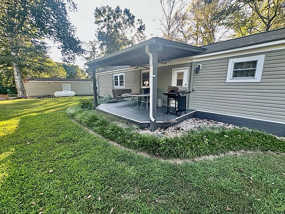 2nd image of 21 Walker Way