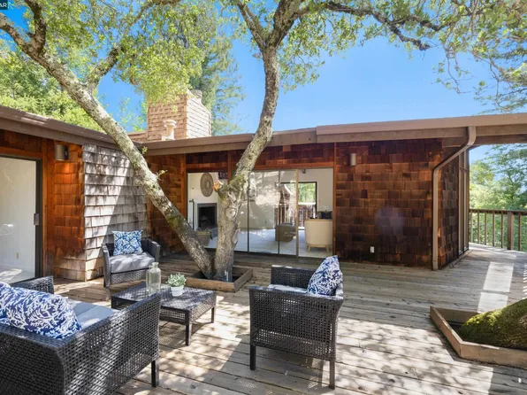151 Camelia Ln, Lafayette, CA 94549