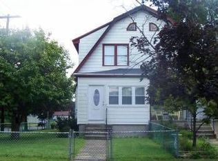 26 Grant St, Riverside, NJ 08075